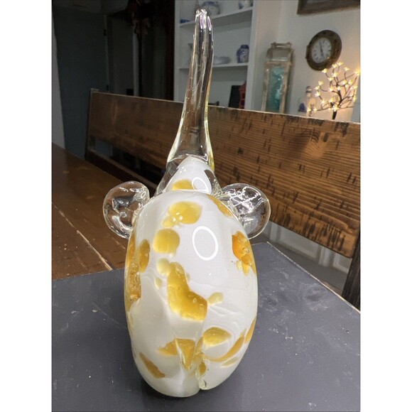 Elephant Art Glass White With Gold Spots Trunk Up Paperweight Figurine , 5 1/2 “ - Picture 2 of 7